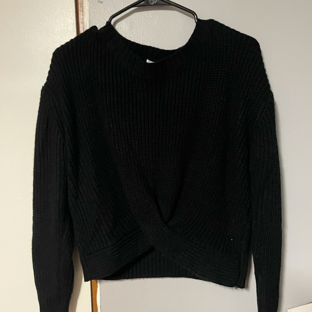 Crop sweater